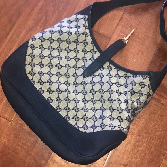 Gucci Leather Shoulder Bag- 277520 - Picture 4 of 8